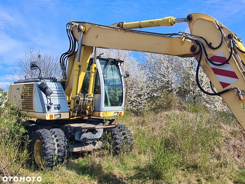 New Holland MH PLUS - 9