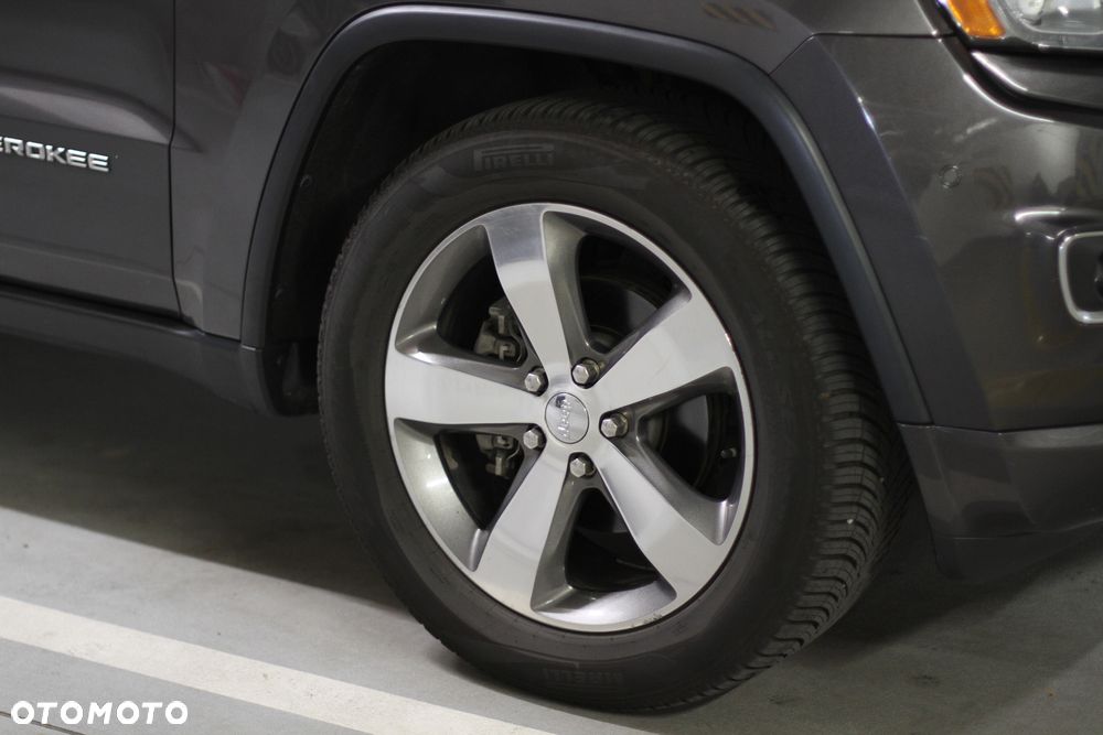 Jeep Grand Cherokee - 5
