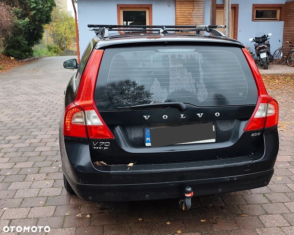 Volvo V70 2.0D Momentum - 4