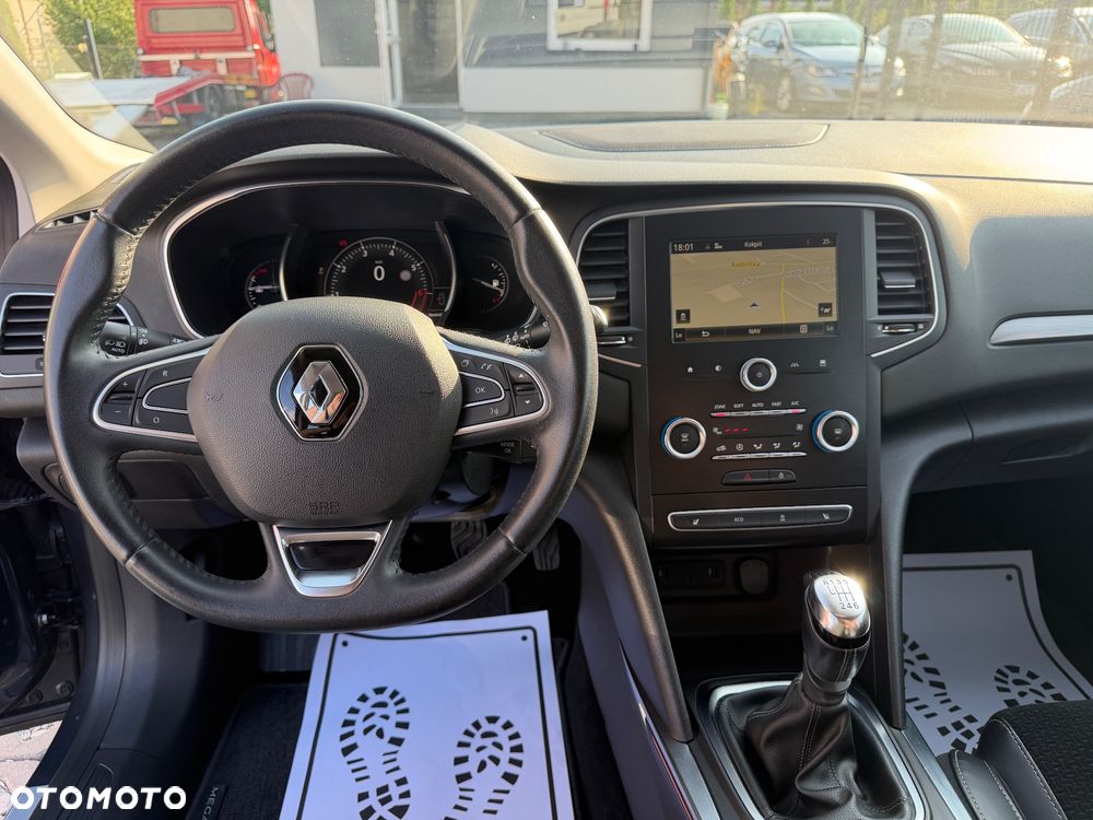 Renault Megane ENERGY TCe 130 LIMITED - 24