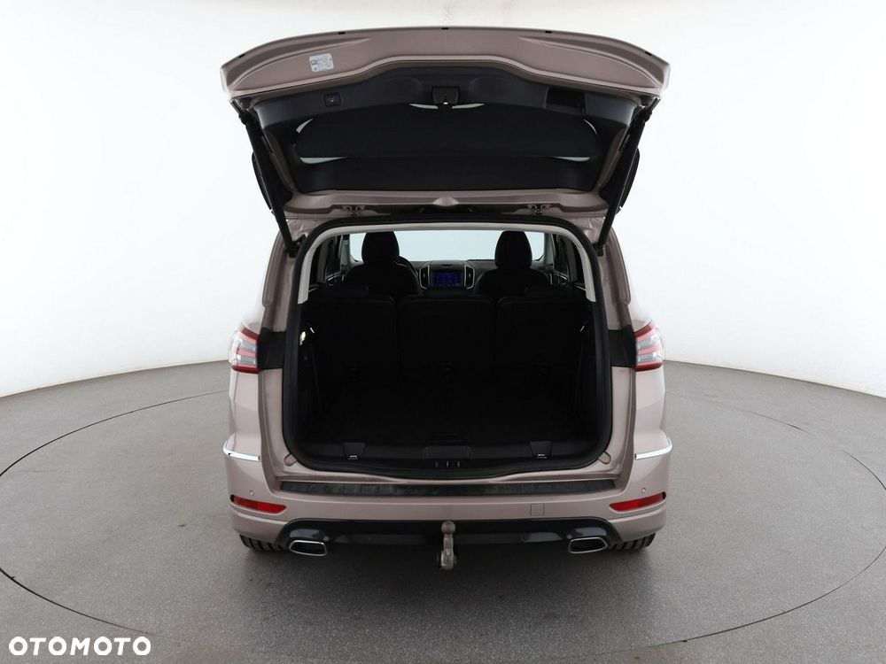 Ford S-Max - 20