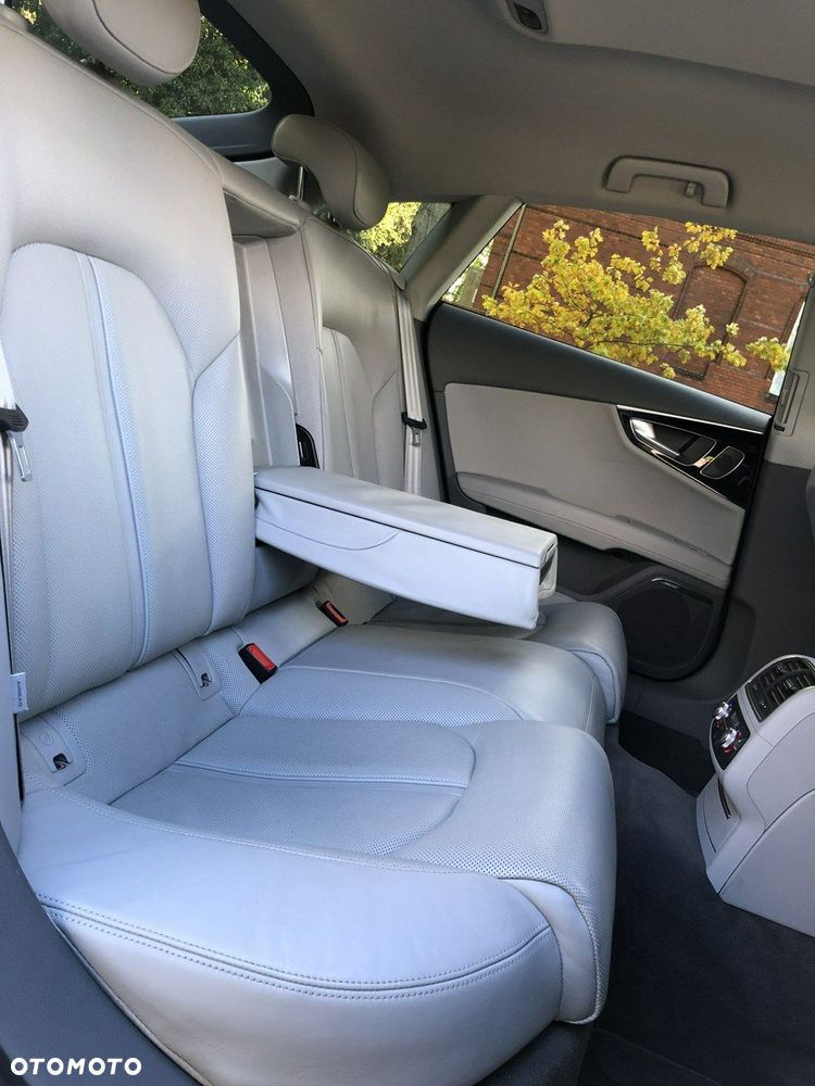 Audi A7 Sportback - 13