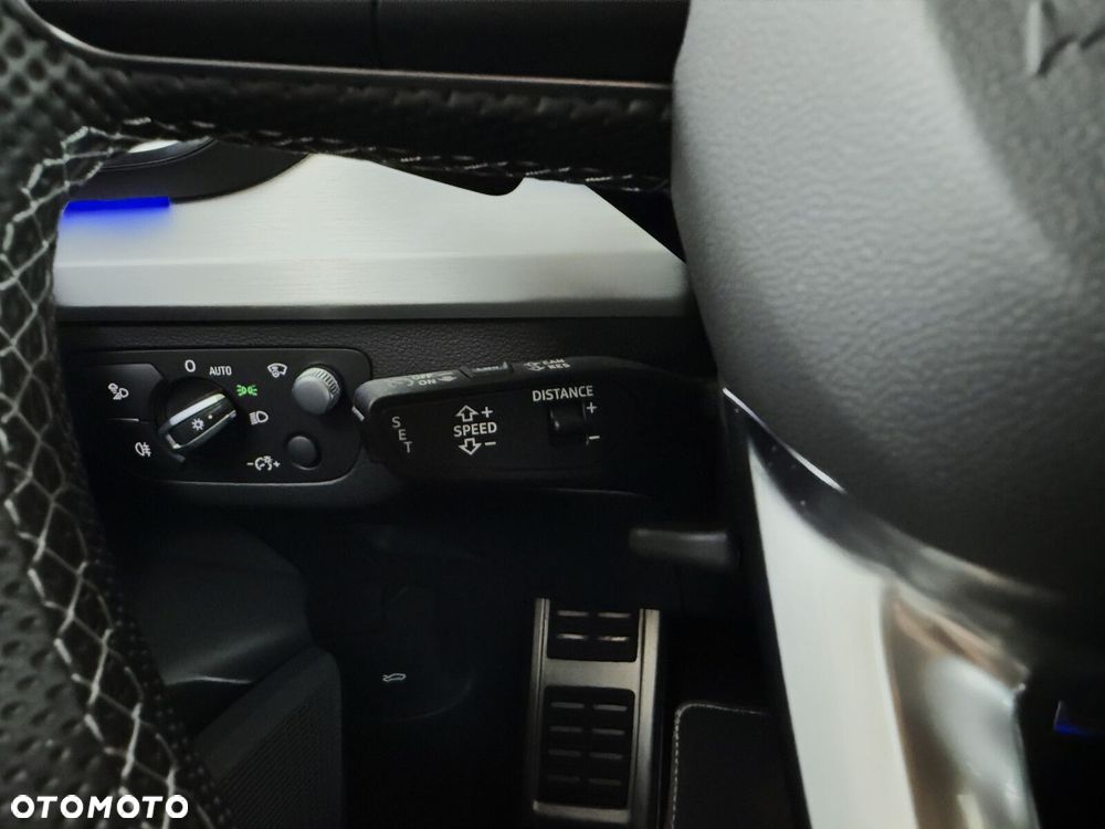 Audi Q5 Sportback - 28