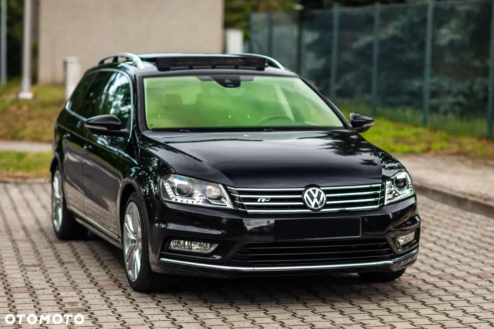 Volkswagen Passat 2.0 TDI 4Motion DSG BlueMotion Tech R-Line - 4