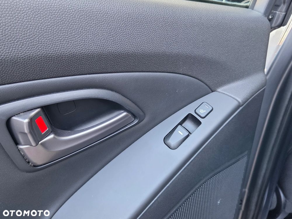 Hyundai ix35 1.6 2WD blue Style - 29