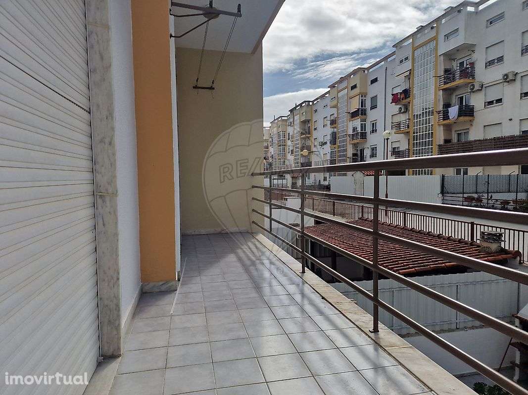 Apartamento T2 para arrendamento - Grande imagem: 3/21