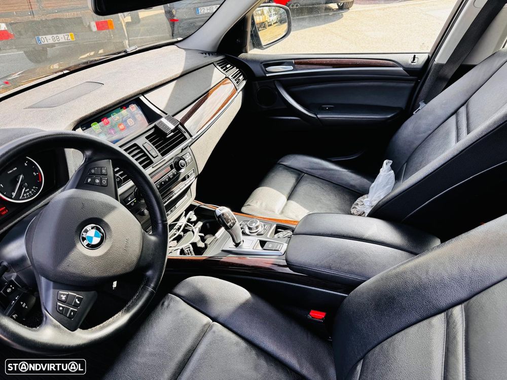 BMW X5 xDrive35d - 26