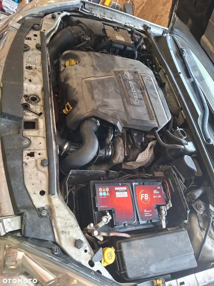Opel Vectra 3.0 V6 CDTI Cosmo - 33