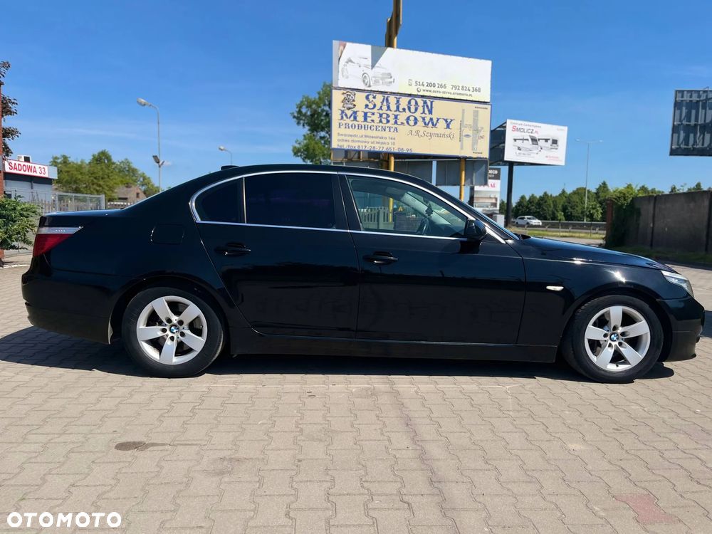 BMW Seria 5 525d - 3
