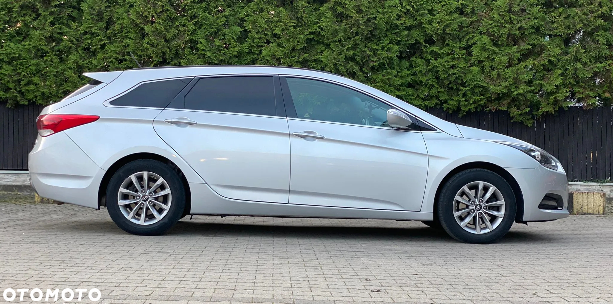 Hyundai i40 Kombi blue 1.7 CRDi Style - 30