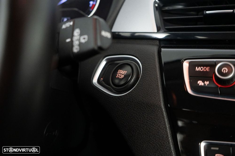 BMW X1 25 e xDrive Corporate Edition - 23