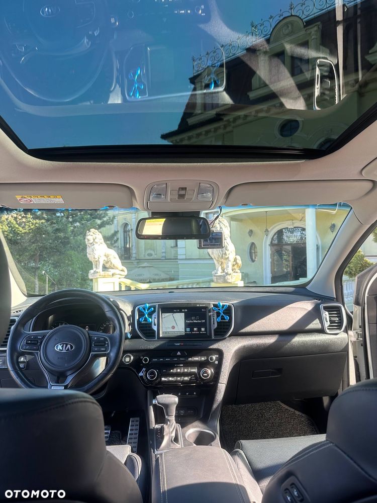 Kia Sportage 2,0 CRDI AWD GT Line - 11