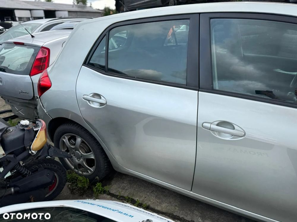 Drzwi przednie gołe Toyota Auris 2007r. poj. 2.0 D4D - 10