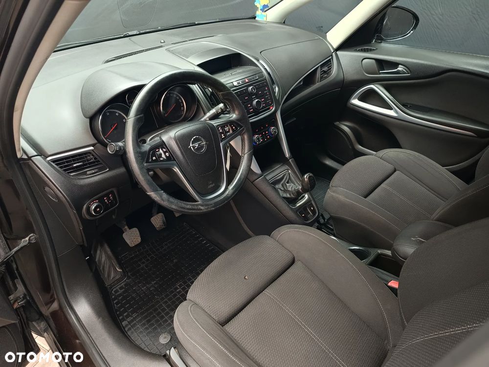 Opel Zafira Tourer 2.0 CDTI Edition - 17