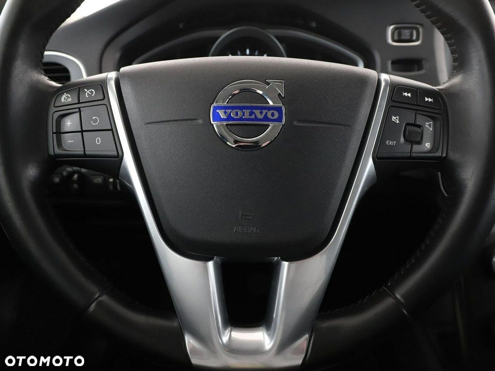 Volvo V40 T2 Drive-E Momentum - 21