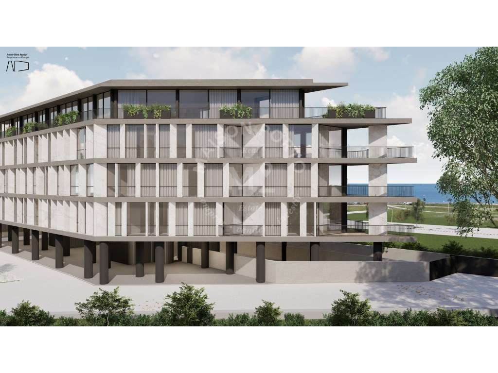 Apartamento T4 com Varanda, 3 Lugares de Estacionamento e Arrumos n... - Grande imagem: 2/24