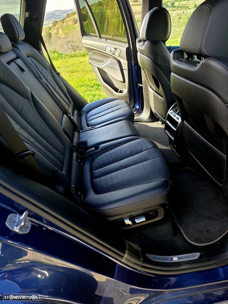 BMW X5 M50d - 11
