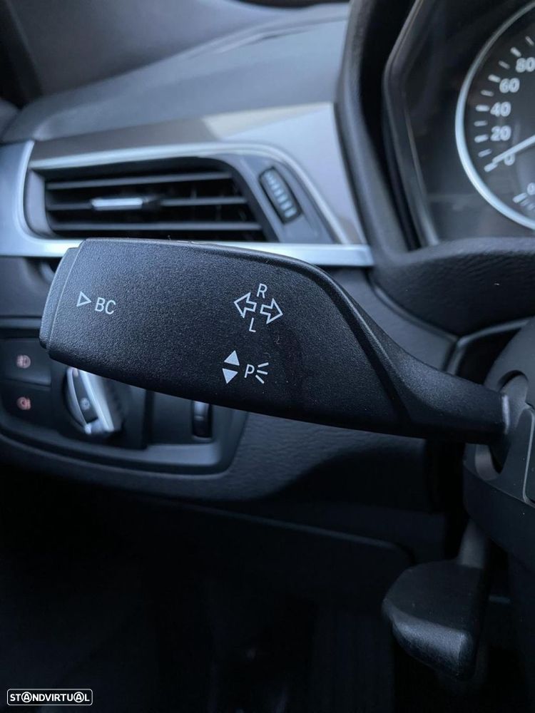 BMW X1 16 d sDrive Line xLine - 15