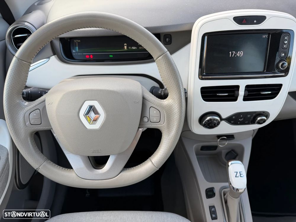Renault Zoe (s/ Bateria) 41 kwh Life - 10