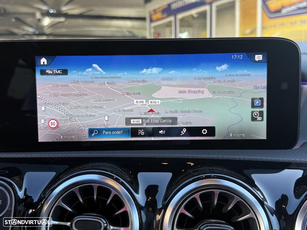 Mercedes-Benz CLA 250 e 8G-DCT AMG Line - 32