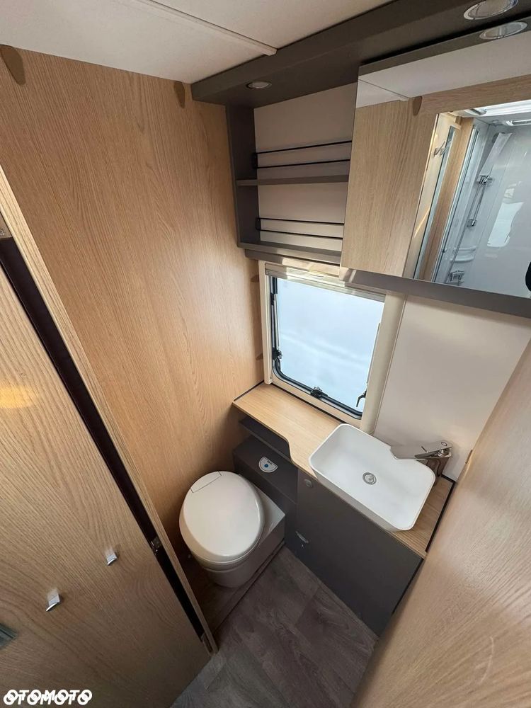 LMC Tourer Lift H730G - Kamper o DMC 3500kg dla 5ciu osób! - 22