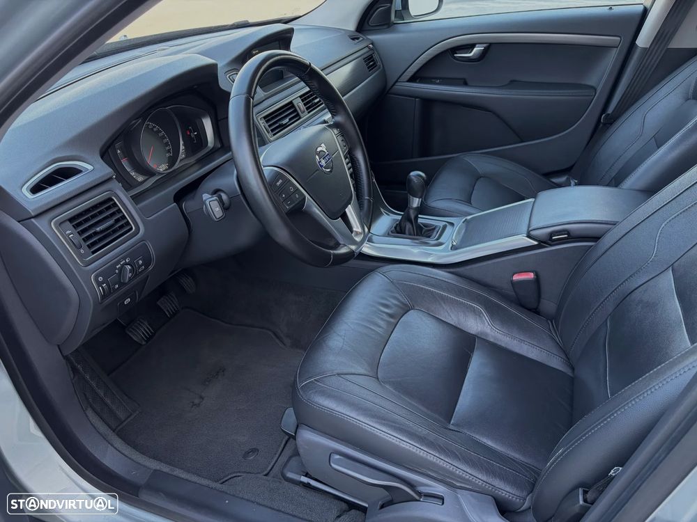 Volvo V70 1.6 D2 Momentum - 44