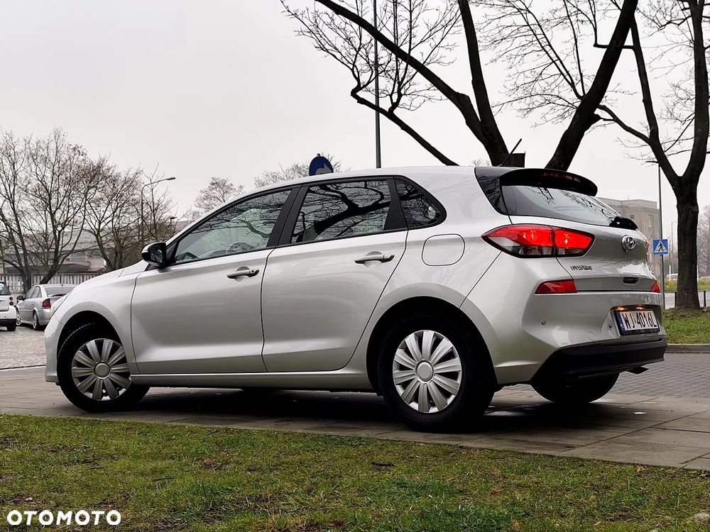 Hyundai i30 1.4 Classic + - 6