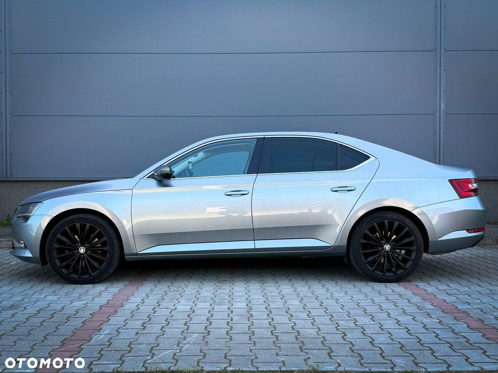 Skoda Superb 2.0 TSI Style DSG - 3