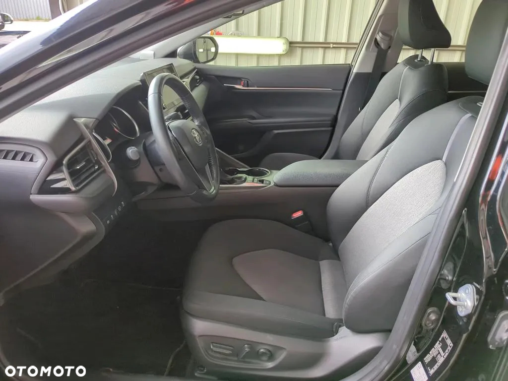 Toyota Camry 2.5 Hybrid Comfort CVT - 7