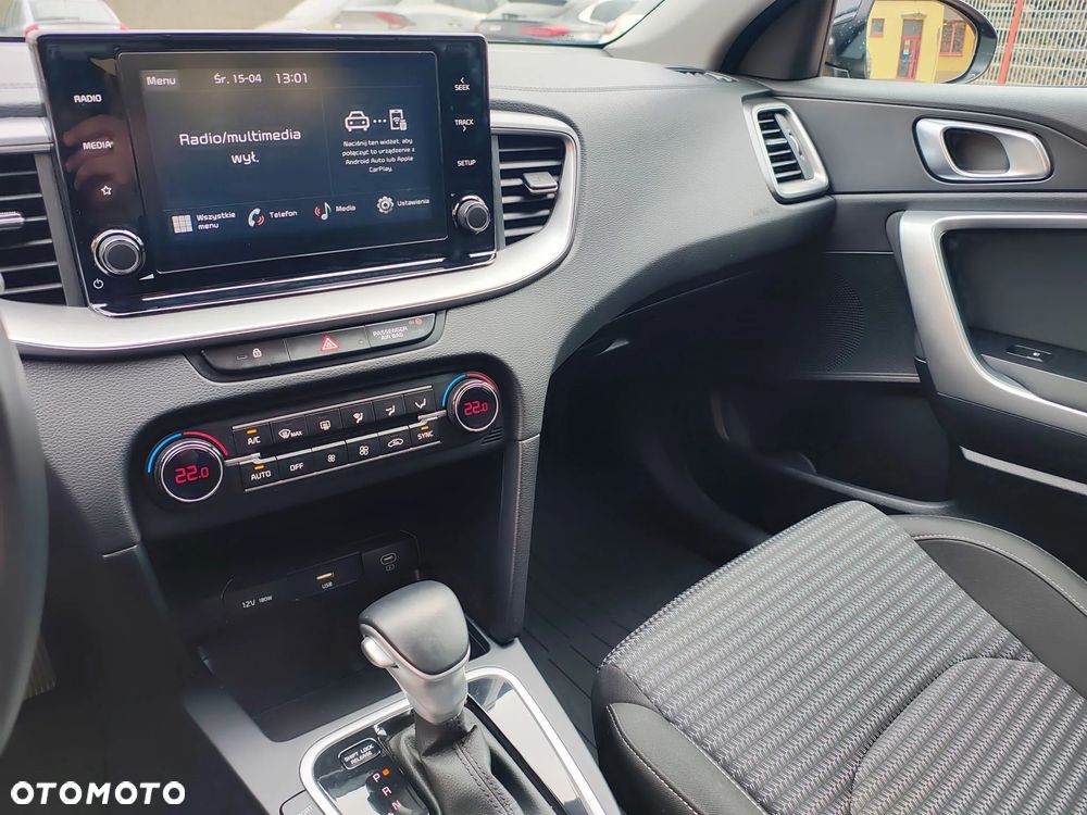 Kia XCeed 1.5 T-GDI M DCT - 12