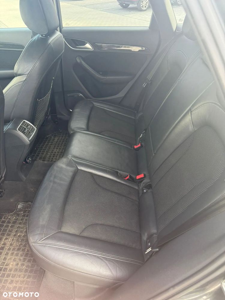 Audi Q3 2.0 TDI Quattro S tronic - 16