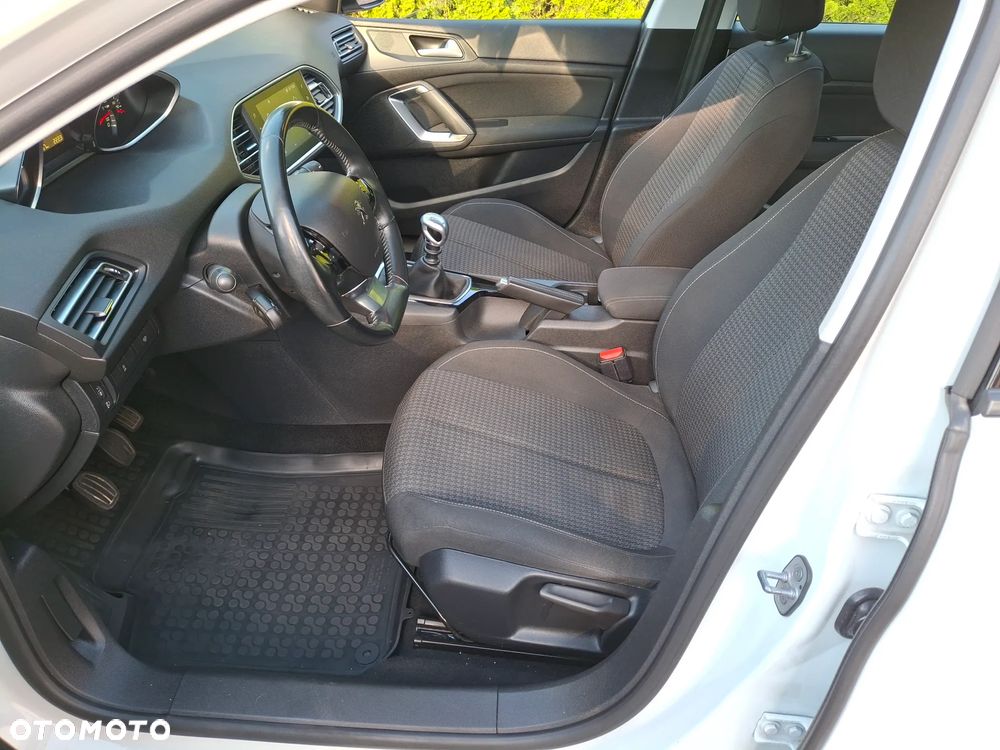 Peugeot 308 1.5 BlueHDi Active Pack Business S&S - 15
