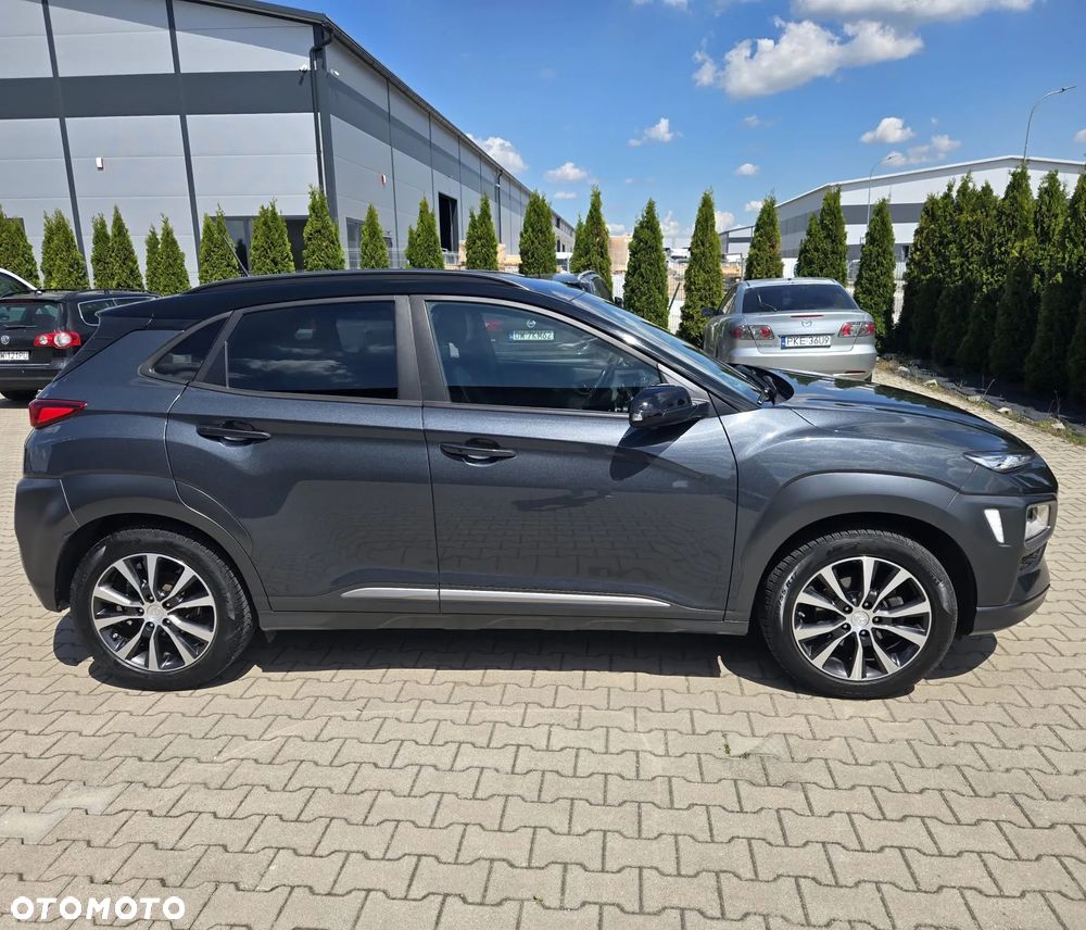 Hyundai Kona - 11