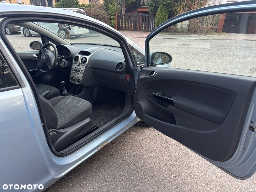 Opel Corsa 1.2 16V Enjoy - 14