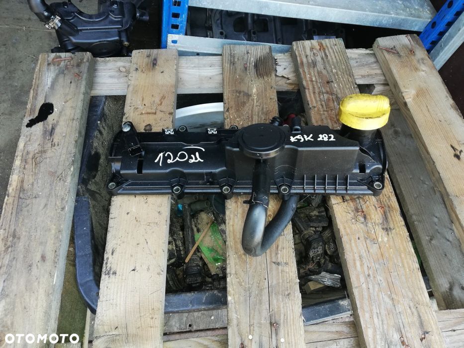 Pokrywa zaworów Renault Clio 1.5 dci