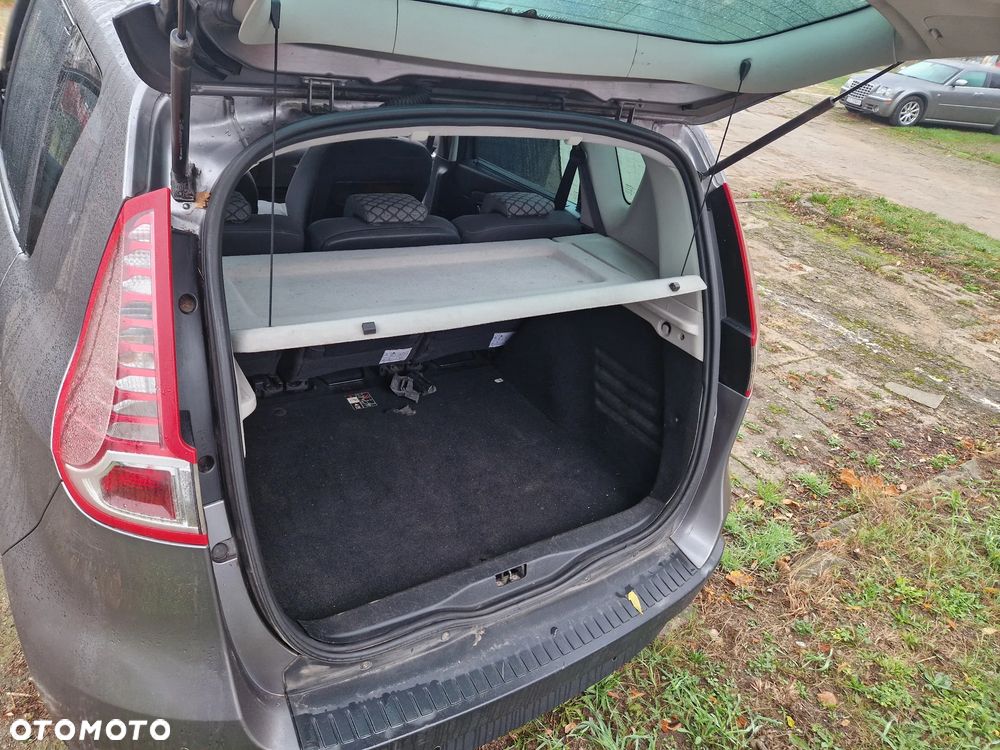 Renault Scenic 1.5dCi TomTom Edition - 8