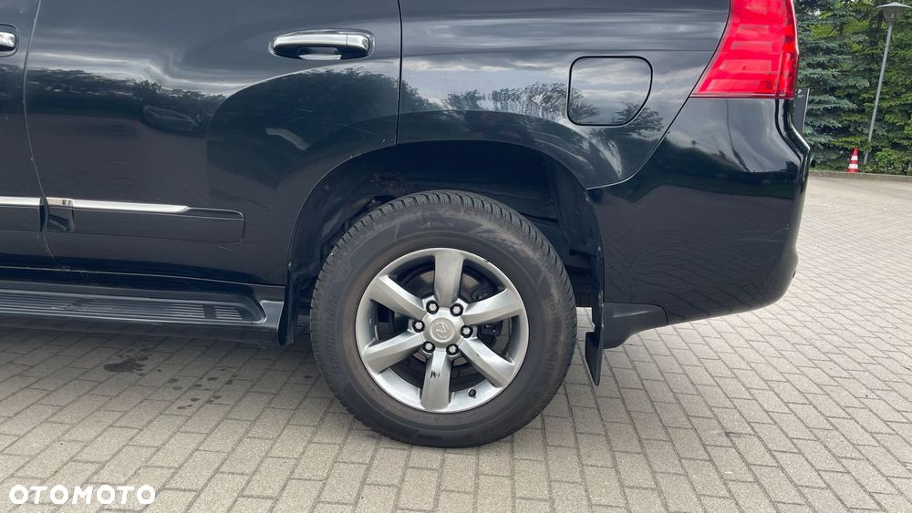 Lexus GX - 5