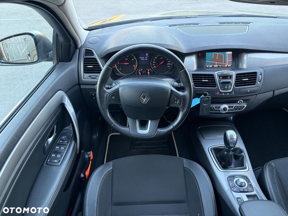 Renault Laguna dCi 110 FAP Expression - 32