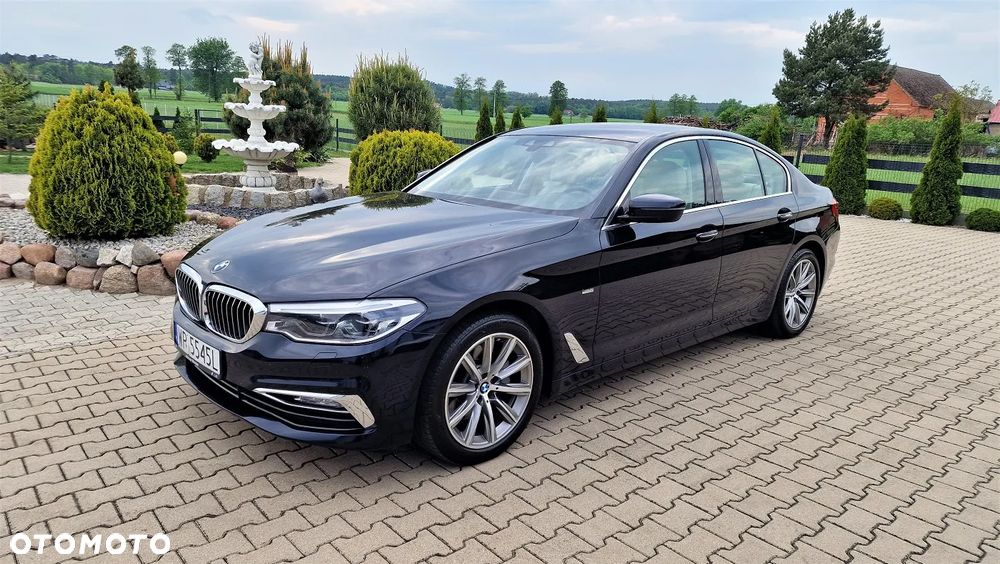 BMW Seria 5 520d xDrive Luxury Line - 1