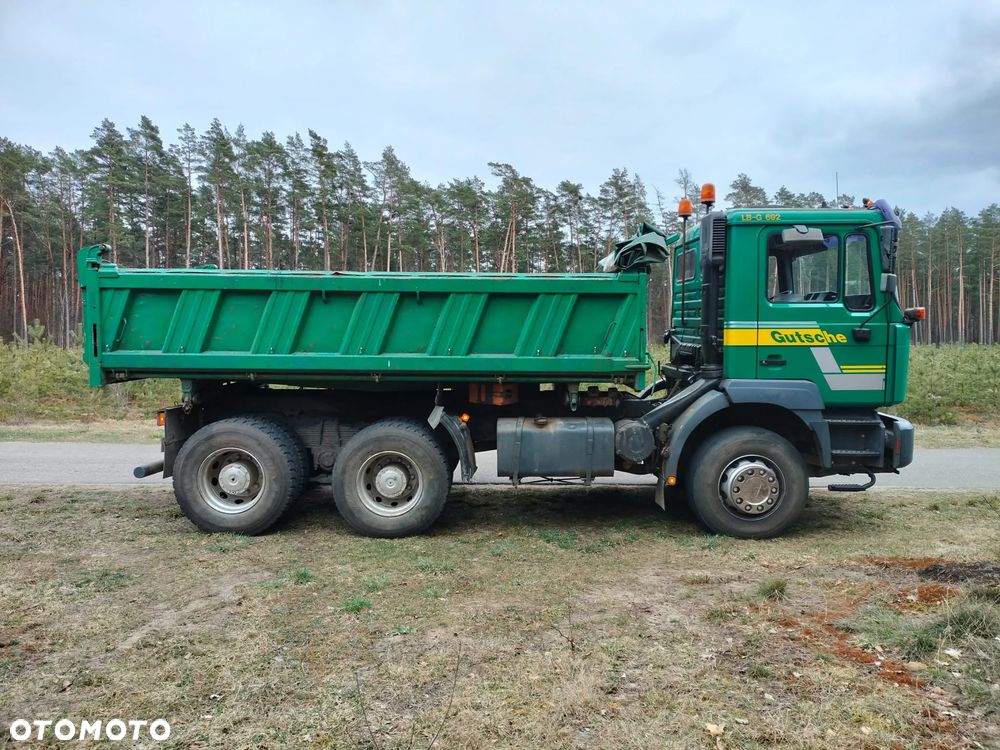 MAN F2000 - 1
