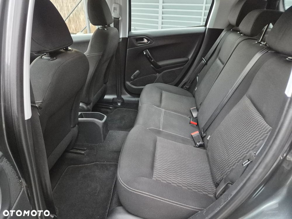 Peugeot 208 1.2 PureTech Active - 24