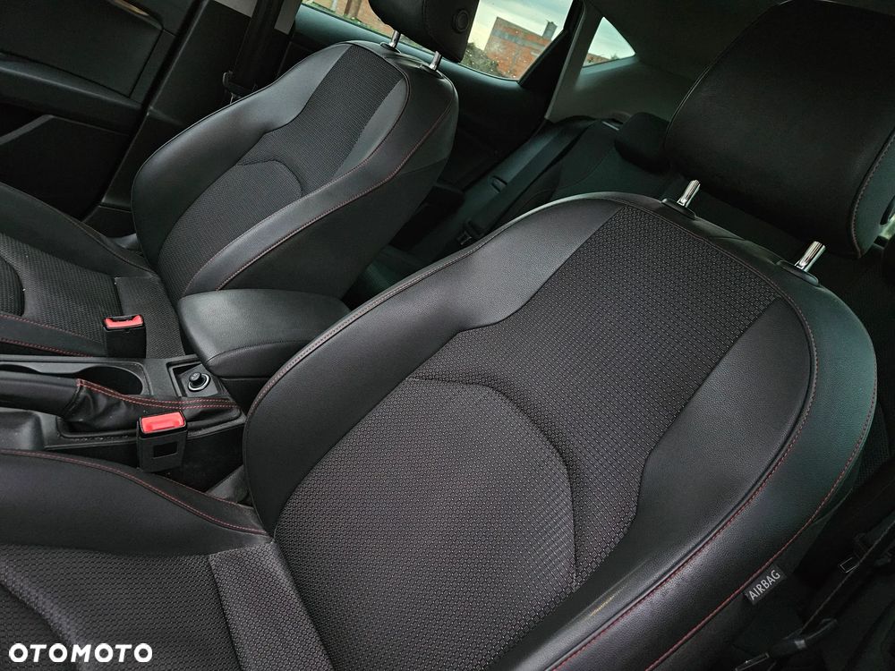 Seat Leon 2.0 TDI DPF DSG FR - 25