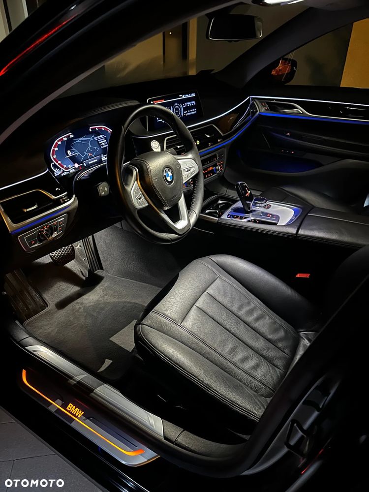 BMW Seria 7 730d xDrive - 30