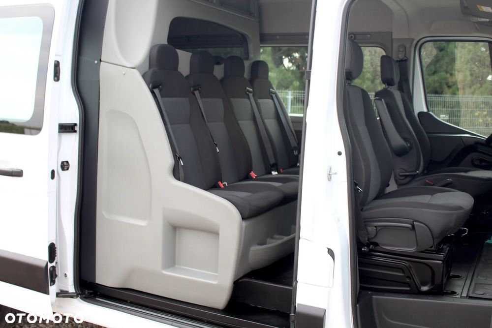 Renault Master L2H2 2.3dCi 135KM/ BRYGADÓWKA/DOKA 6-CIO OSOBOWA/ HAK/ KLIMA/ TEMPOMAT/ SALON POLSKA/ PIERWSZY WŁAŚCICIEL/ FV 23%/ BARDZO ZADBANY !!! - 9