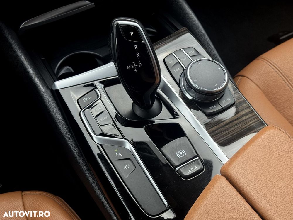 BMW Seria 5 - 16