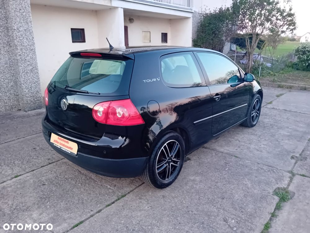 Volkswagen Golf - 4
