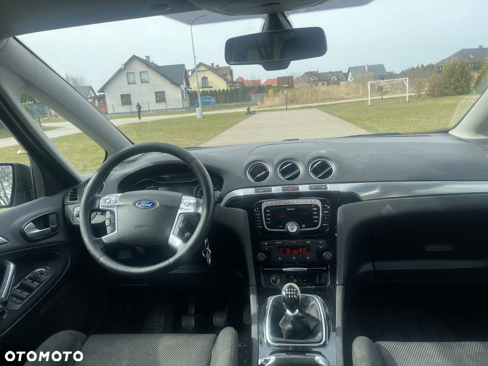 Ford S-Max 2.0 TDCi DPF Ambiente - 9