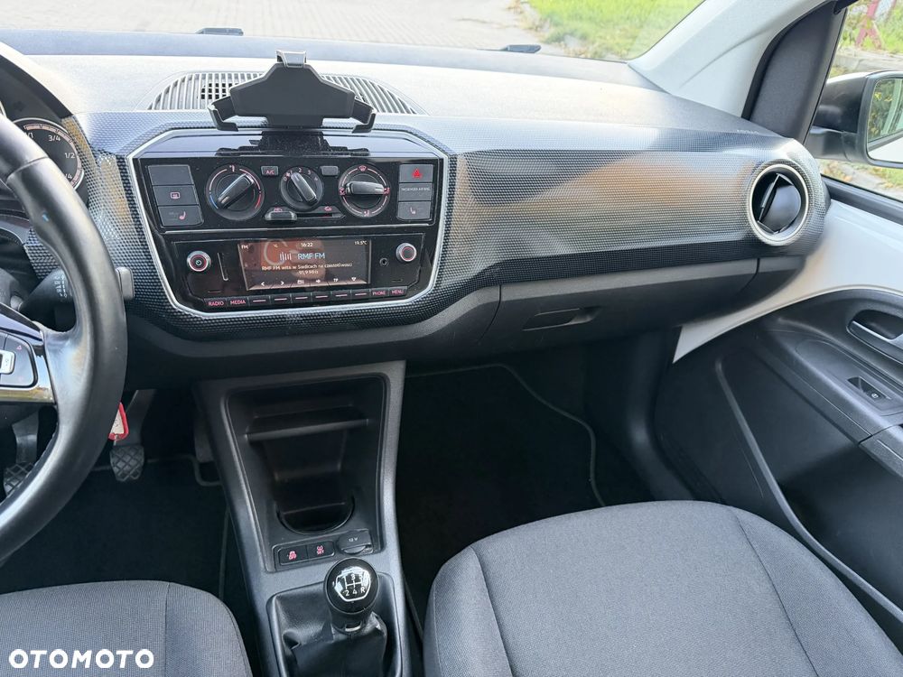 Volkswagen up! 1.0 move - 21