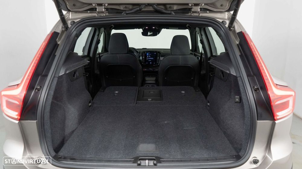Volvo XC 40 1.5 T4 PHEV Inscription Expression - 29