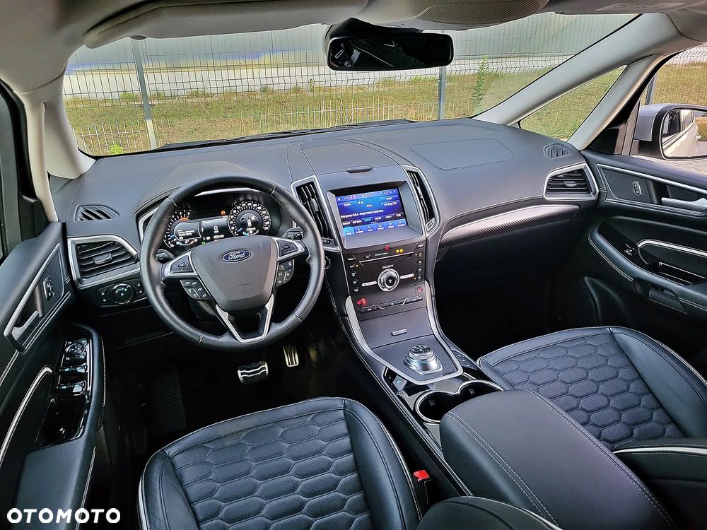 Ford S-Max - 20